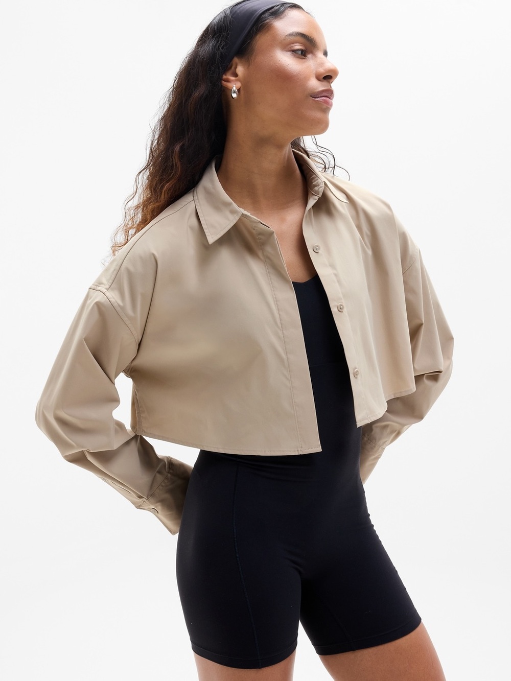 Athleta Cropped Button-Down Shirt Jacket in Khaki